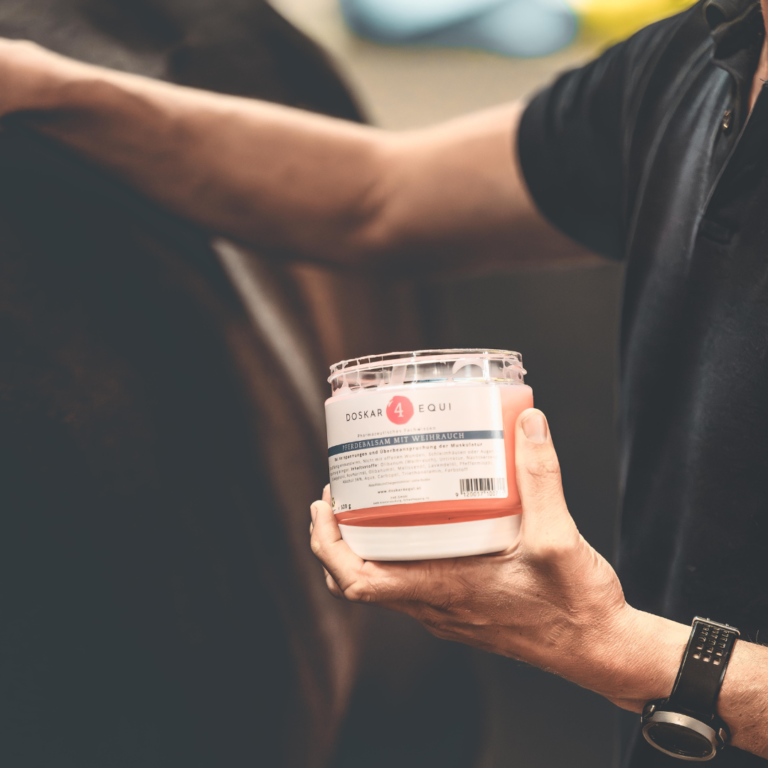 Lóbalzsam tömjénnel