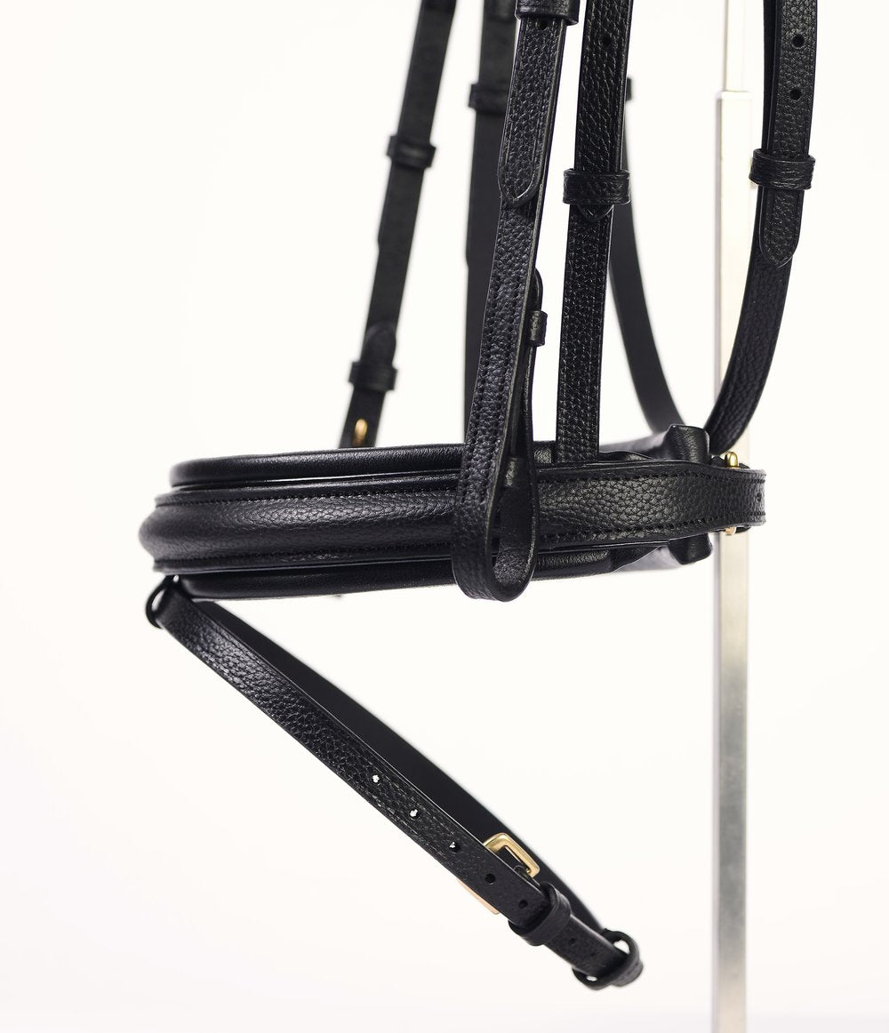 Supreme Black (kiskantár)